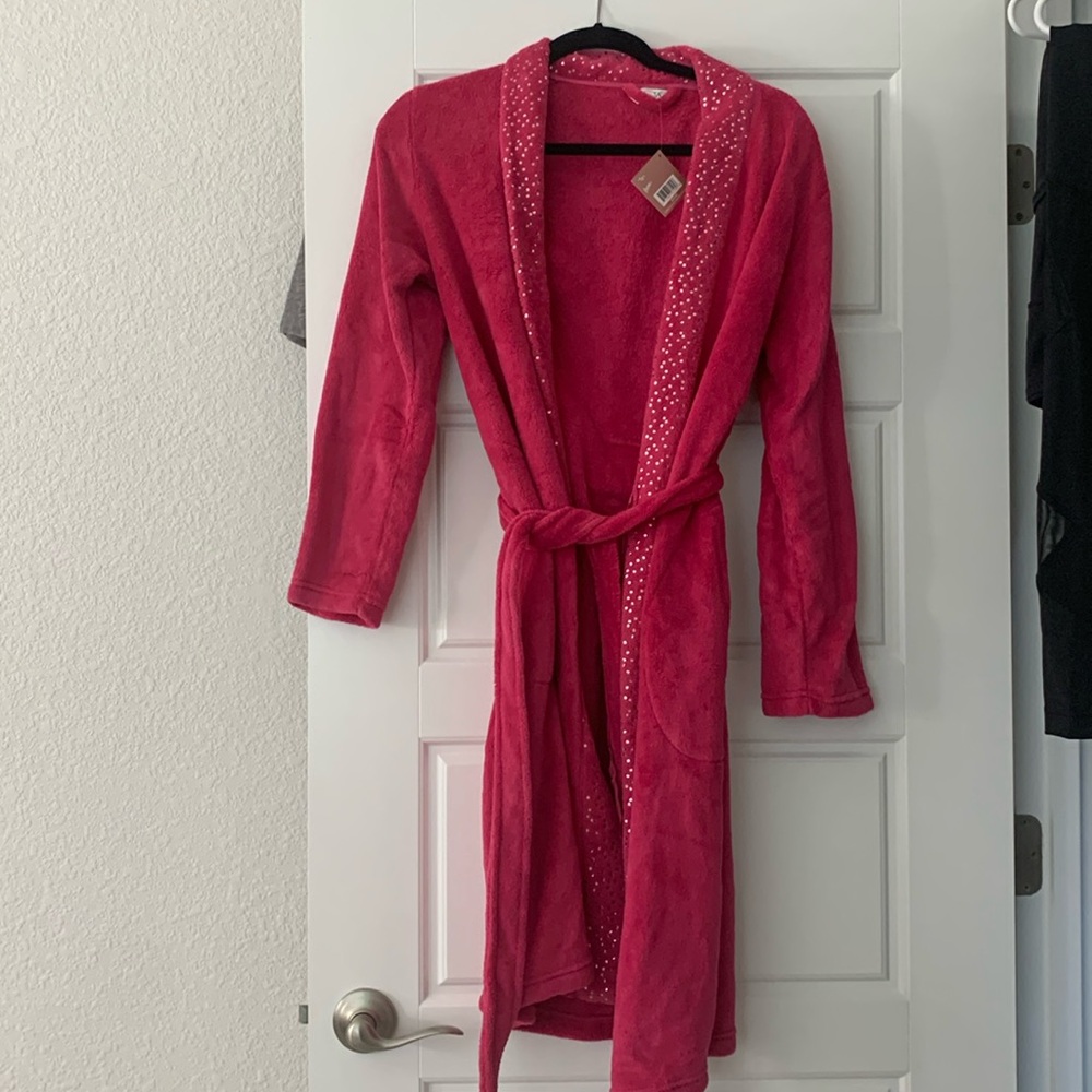 Woman’s bath robe